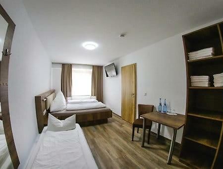 Look Hotel & Rooms 크라일샤임 외부 사진